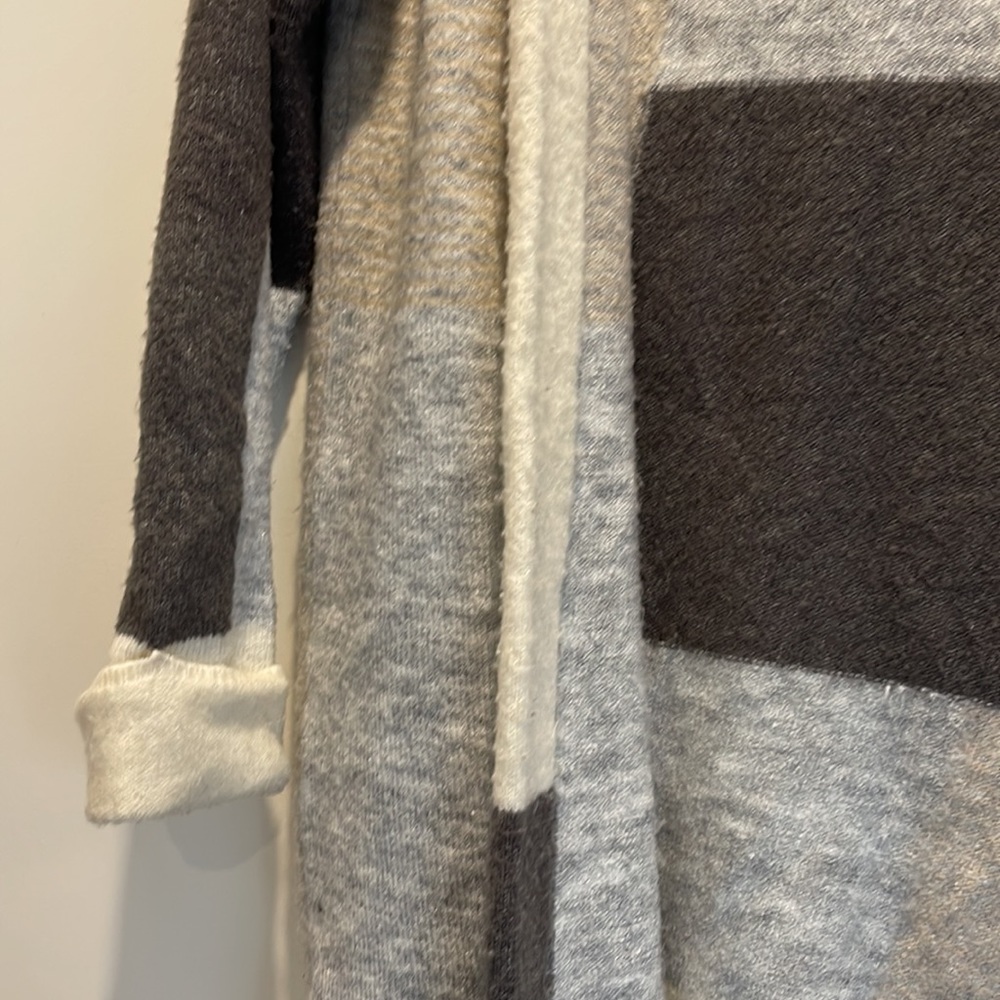 Dex sweater - Picture 3 of 6